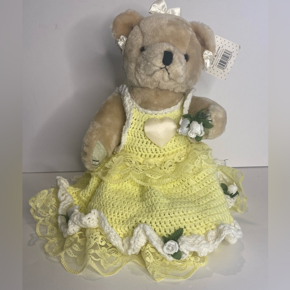 Beautiful and delicate Bear Wangs International